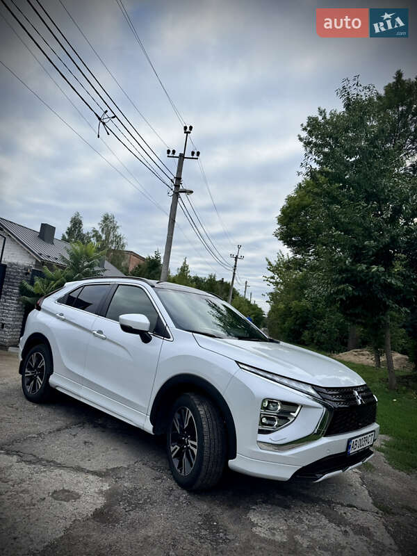 Внедорожник / Кроссовер Mitsubishi Eclipse Cross 2023 в Гайсине
