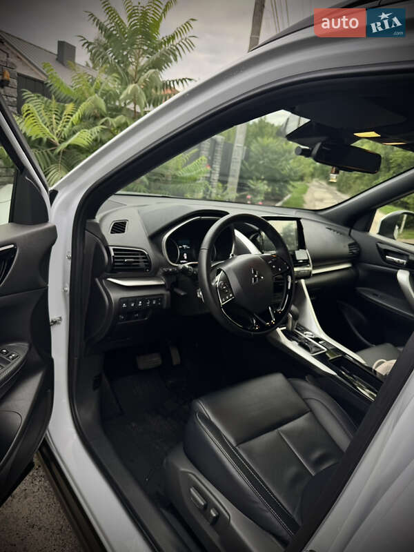 Внедорожник / Кроссовер Mitsubishi Eclipse Cross 2023 в Гайсине