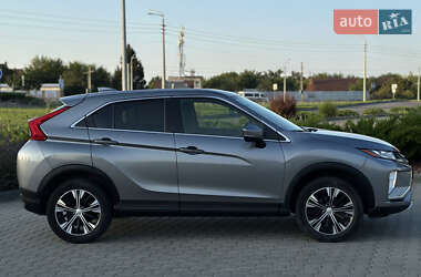 Внедорожник / Кроссовер Mitsubishi Eclipse Cross 2019 в 