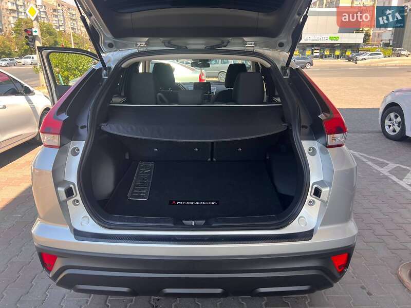 Позашляховик / Кросовер Mitsubishi Eclipse Cross 2024 в Одесі