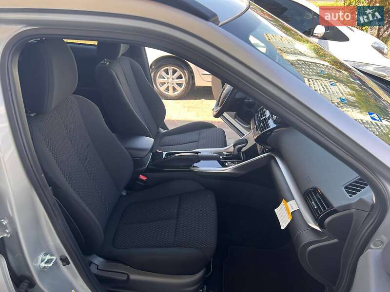 Позашляховик / Кросовер Mitsubishi Eclipse Cross 2024 в Одесі
