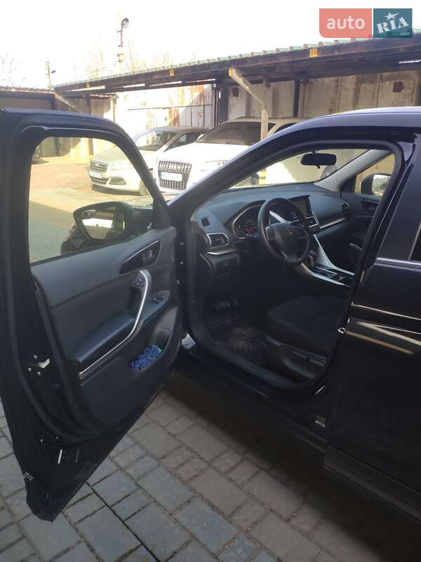 Внедорожник / Кроссовер Mitsubishi Eclipse Cross 2020 в Запорожье