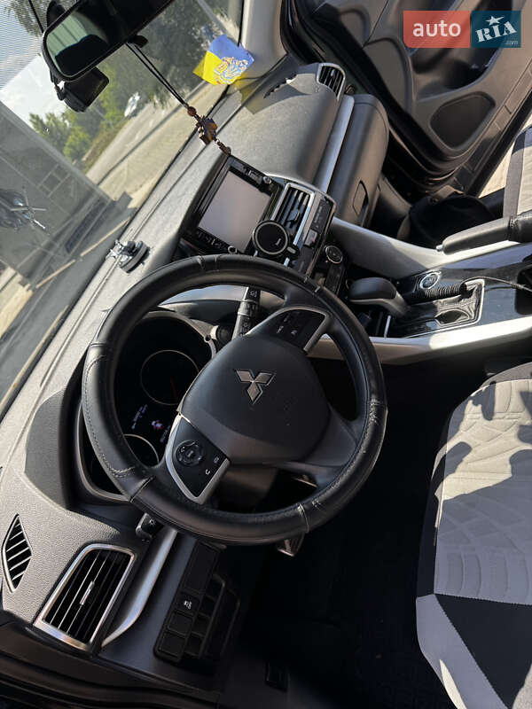 Внедорожник / Кроссовер Mitsubishi Eclipse Cross 2019 в Киеве
