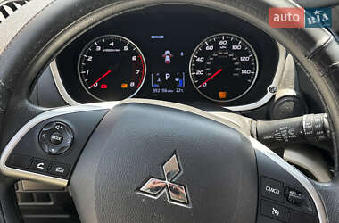 Позашляховик / Кросовер Mitsubishi Eclipse Cross 2019 в 
