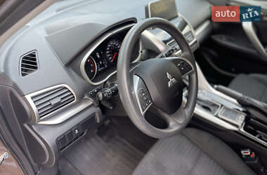 Внедорожник / Кроссовер Mitsubishi Eclipse Cross 2018 в 