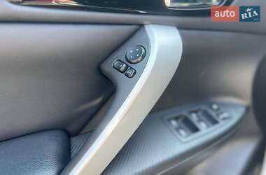 Внедорожник / Кроссовер Mitsubishi Eclipse Cross 2022 в 