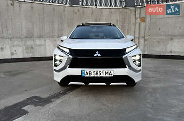 Внедорожник / Кроссовер Mitsubishi Eclipse Cross 2023 в 