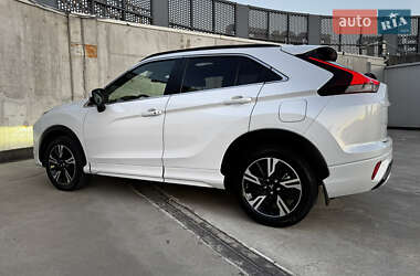 Внедорожник / Кроссовер Mitsubishi Eclipse Cross 2023 в 