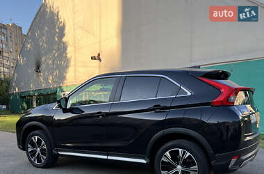 Внедорожник / Кроссовер Mitsubishi Eclipse Cross 2018 в 
