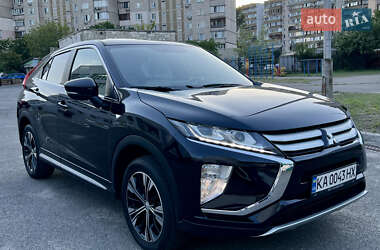Внедорожник / Кроссовер Mitsubishi Eclipse Cross 2018 в 