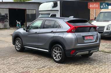Внедорожник / Кроссовер Mitsubishi Eclipse Cross 2018 в 