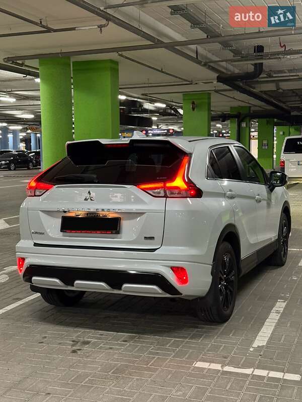 Внедорожник / Кроссовер Mitsubishi Eclipse Cross 2022 в Киеве фото 11 Внедорожник / Кроссовер Mitsubishi Eclipse Cross 2022 в Киеве