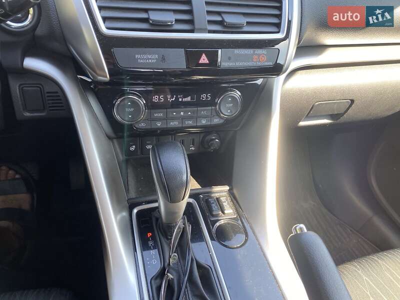 Внедорожник / Кроссовер Mitsubishi Eclipse Cross 2018 в Тернополе
