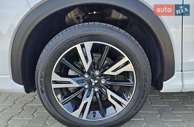 Внедорожник / Кроссовер Mitsubishi Eclipse Cross 2023 в 