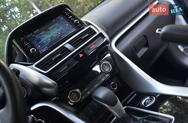 Позашляховик / Кросовер Mitsubishi Eclipse Cross 2019 в 