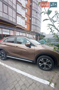 Позашляховик / Кросовер Mitsubishi Eclipse Cross 2020 в 