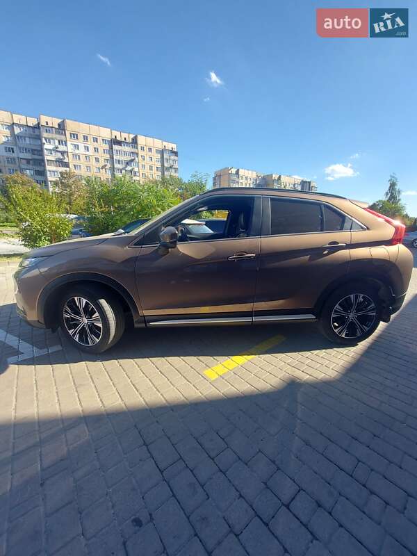 Позашляховик / Кросовер Mitsubishi Eclipse Cross 2020 в Львові