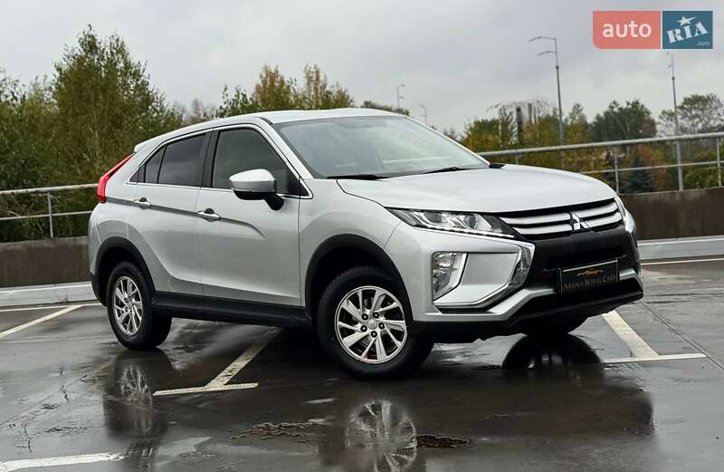 Позашляховик / Кросовер Mitsubishi Eclipse Cross 2018 в 