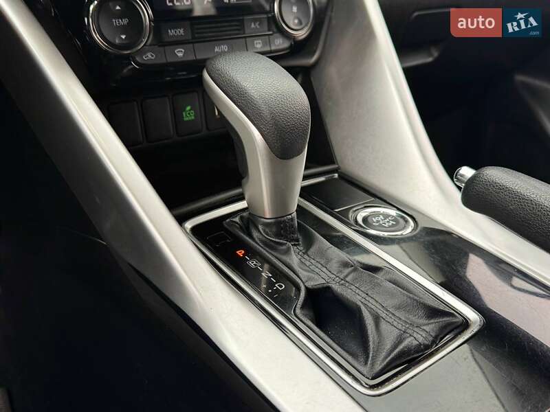 Позашляховик / Кросовер Mitsubishi Eclipse Cross 2018 в Києві фото 24 Позашляховик / Кросовер Mitsubishi Eclipse Cross 2018 в Києві