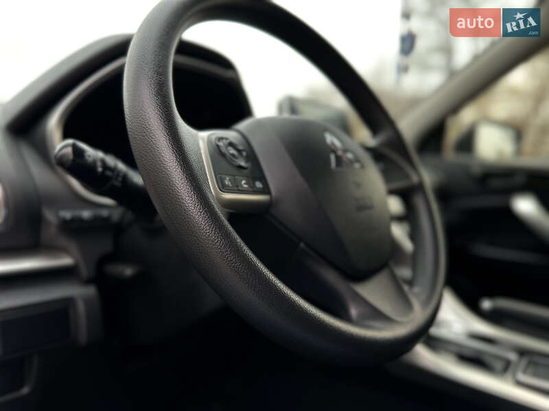 Внедорожник / Кроссовер Mitsubishi Eclipse Cross 2019 в Днепре