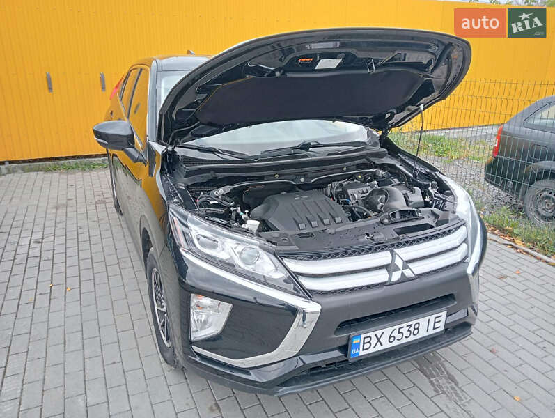 Позашляховик / Кросовер Mitsubishi Eclipse Cross 2020 в Києві фото 10 Позашляховик / Кросовер Mitsubishi Eclipse Cross 2020 в Києві