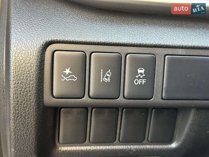 Внедорожник / Кроссовер Mitsubishi Eclipse Cross 2023 в Киеве фото 39 Внедорожник / Кроссовер Mitsubishi Eclipse Cross 2023 в Киеве