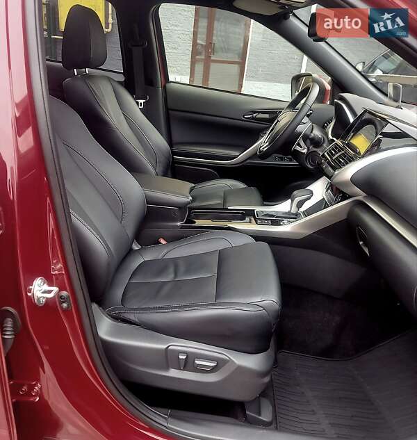 Позашляховик / Кросовер Mitsubishi Eclipse Cross 2024 в Києві