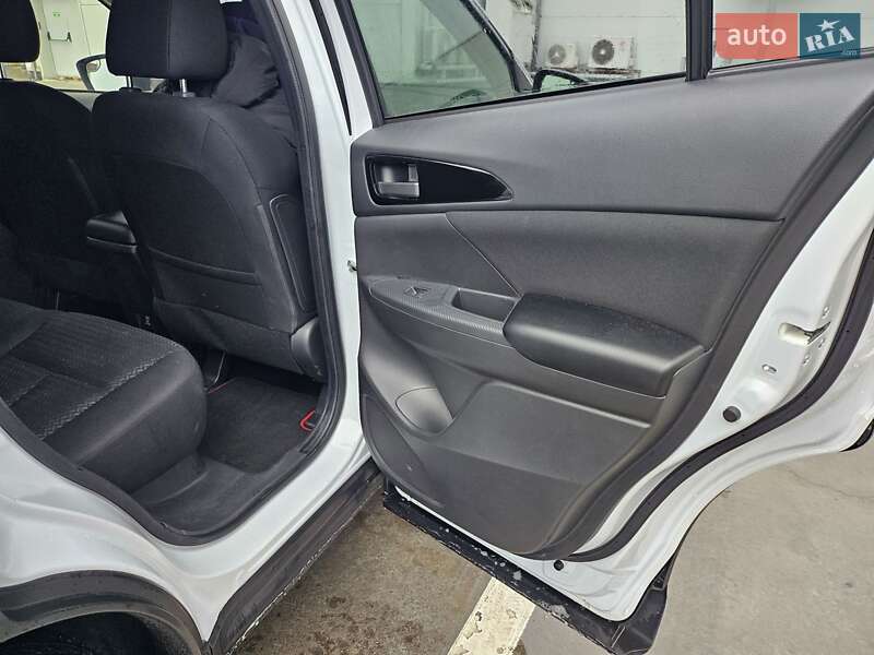 Внедорожник / Кроссовер Mitsubishi Eclipse Cross 2024 в Киеве