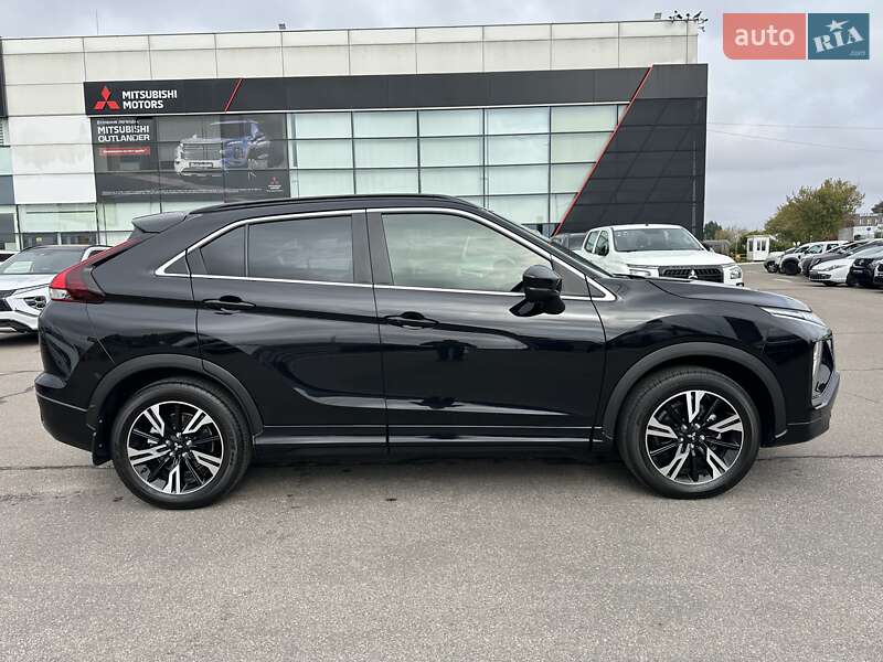 Позашляховик / Кросовер Mitsubishi Eclipse Cross 2023 в Києві фото 8 Позашляховик / Кросовер Mitsubishi Eclipse Cross 2023 в Києві