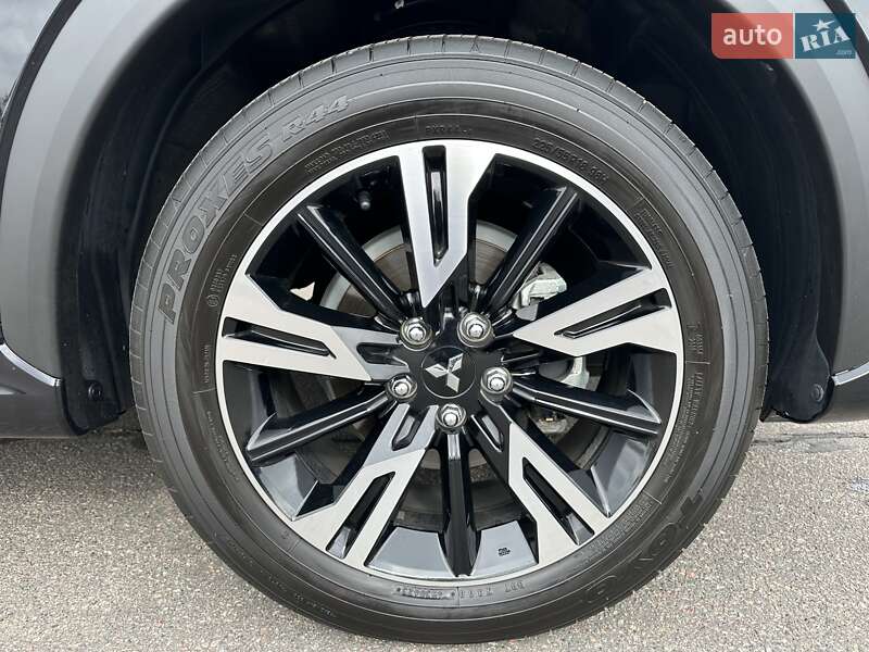 Позашляховик / Кросовер Mitsubishi Eclipse Cross 2023 в Києві фото 15 Позашляховик / Кросовер Mitsubishi Eclipse Cross 2023 в Києві