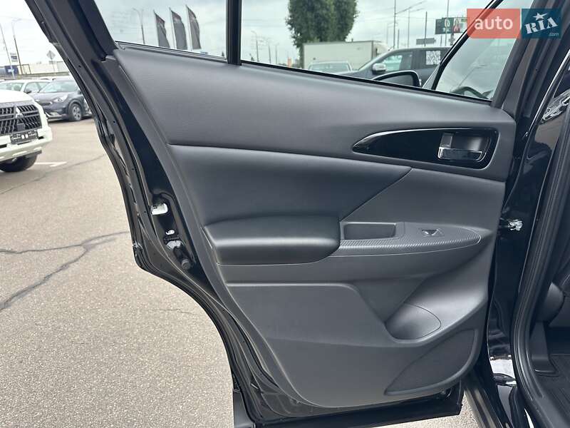Позашляховик / Кросовер Mitsubishi Eclipse Cross 2023 в Києві фото 37 Позашляховик / Кросовер Mitsubishi Eclipse Cross 2023 в Києві