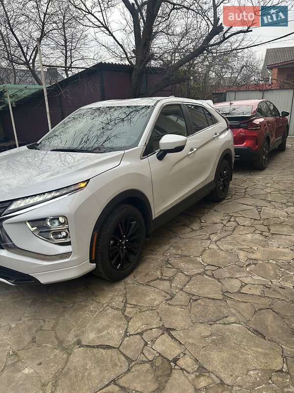 Внедорожник / Кроссовер Mitsubishi Eclipse Cross 2022 в Киеве