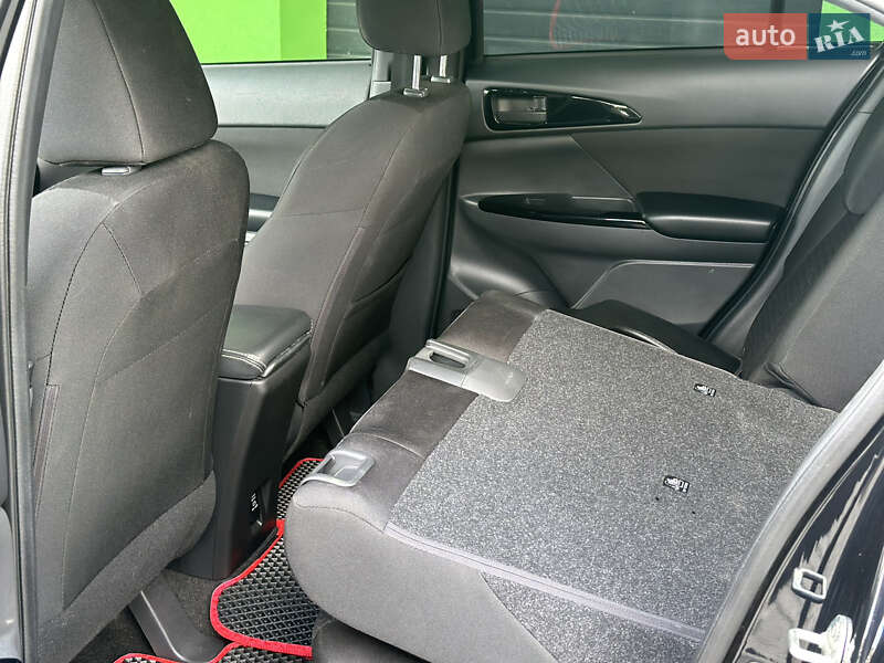 Внедорожник / Кроссовер Mitsubishi Eclipse Cross 2018 в Киеве