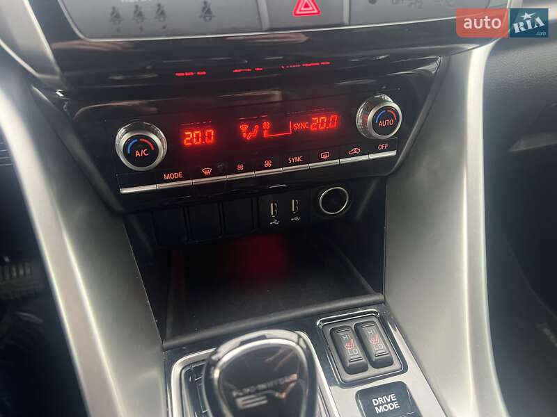 Внедорожник / Кроссовер Mitsubishi Eclipse Cross 2022 в Львове