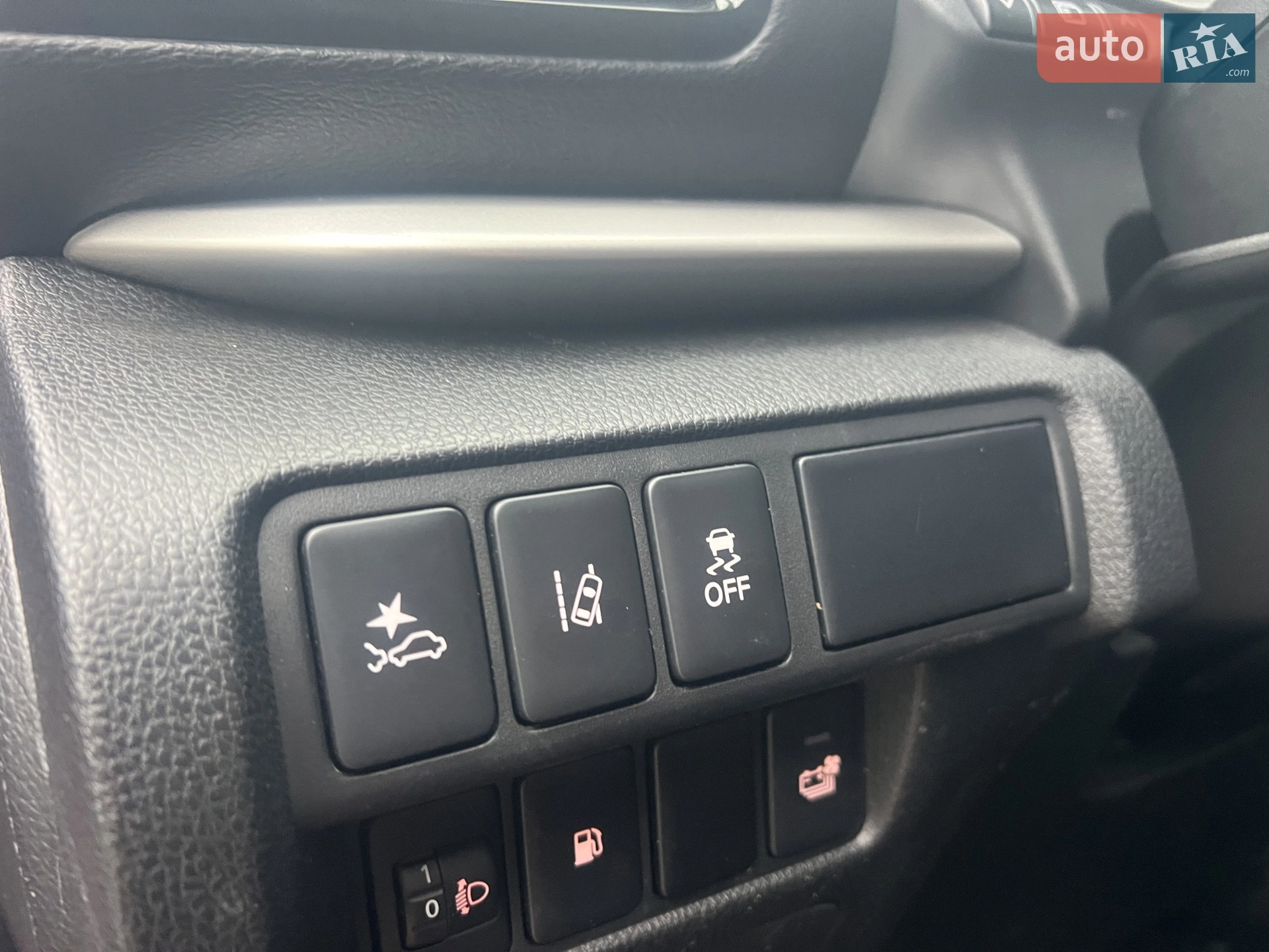 2022 Mitsubishi Eclipse Cross - мініатюра 61