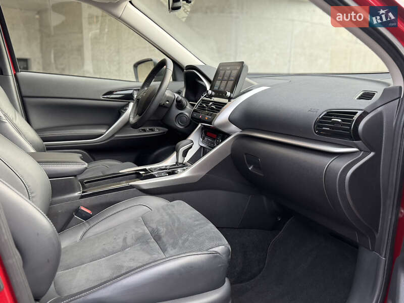 Внедорожник / Кроссовер Mitsubishi Eclipse Cross 2023 в Львове