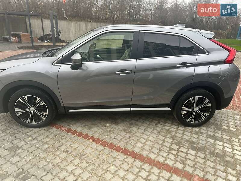 Внедорожник / Кроссовер Mitsubishi Eclipse Cross 2018 в Ивано-Франковске