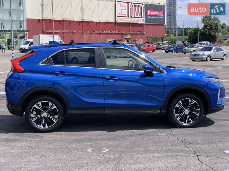 Внедорожник / Кроссовер Mitsubishi Eclipse Cross 2020 в Киеве