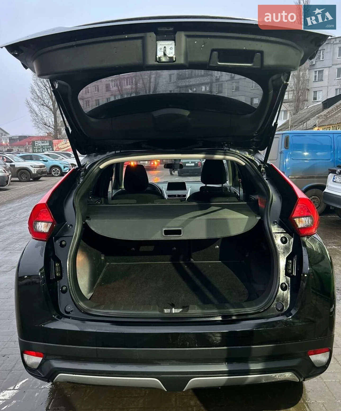 2018 Mitsubishi Eclipse Cross - мініатюра 18