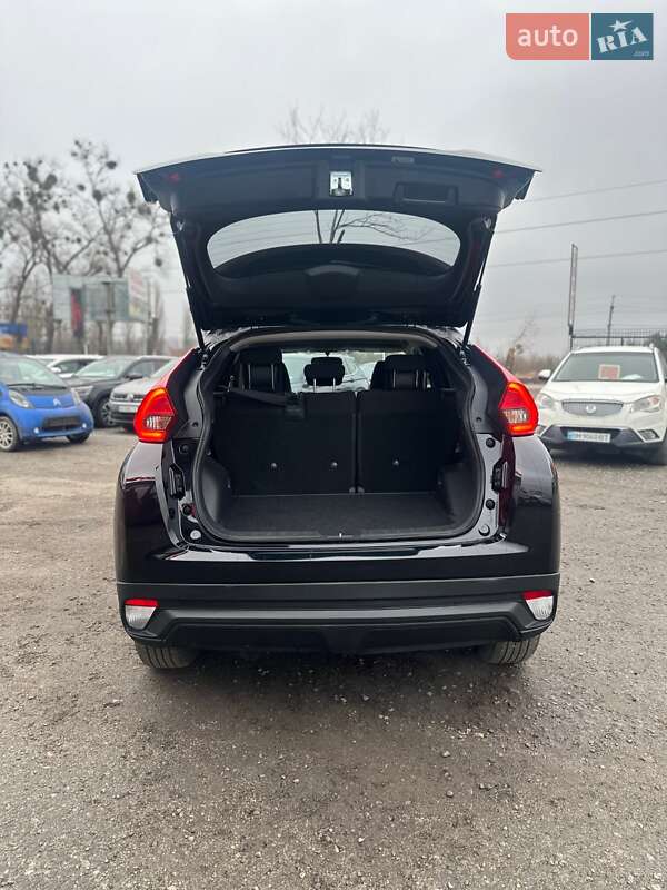 Внедорожник / Кроссовер Mitsubishi Eclipse Cross 2018 в Белогородке фото 13 Внедорожник / Кроссовер Mitsubishi Eclipse Cross 2018 в Белогородке