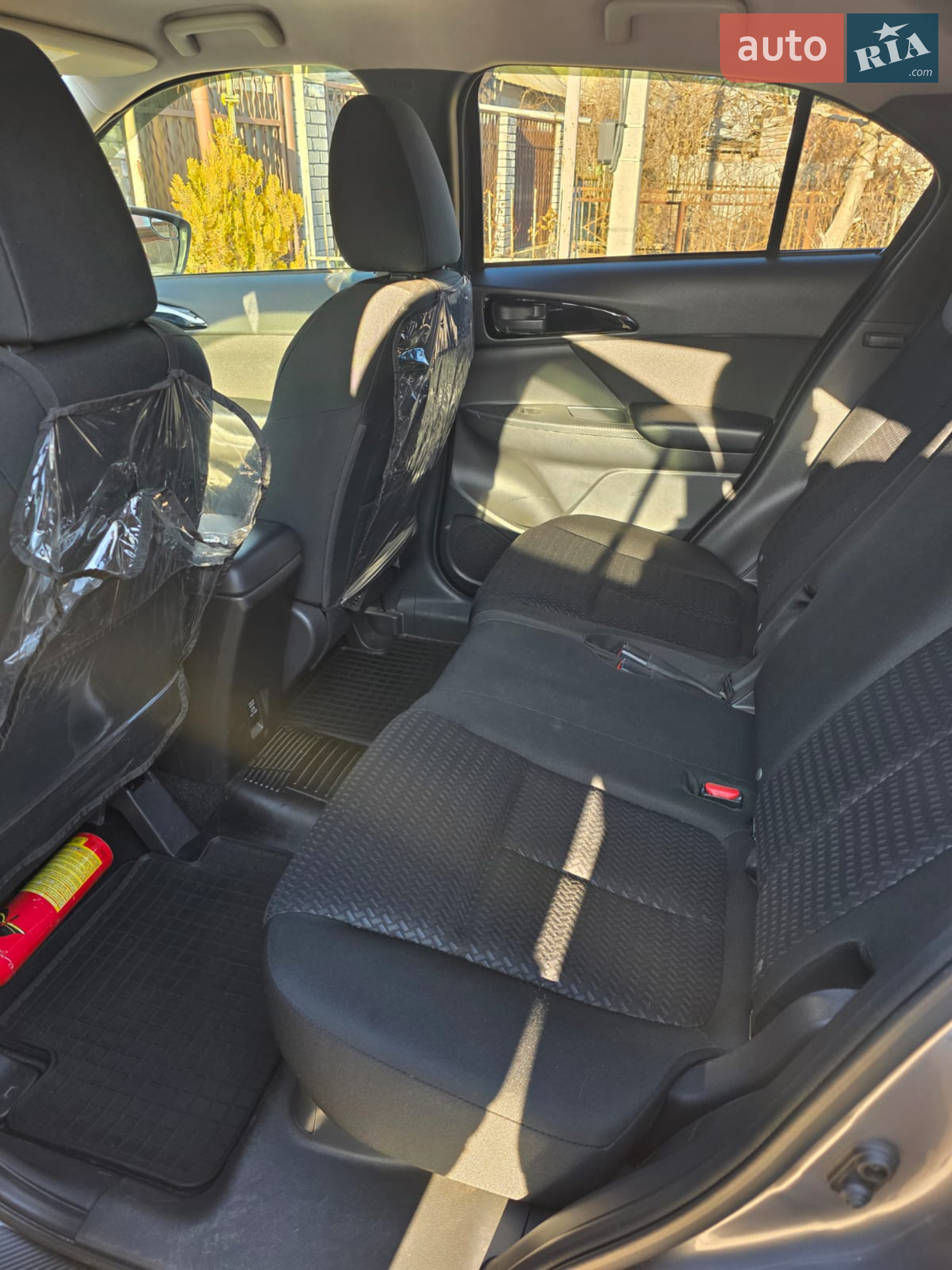 2018 Mitsubishi Eclipse Cross - мініатюра 18