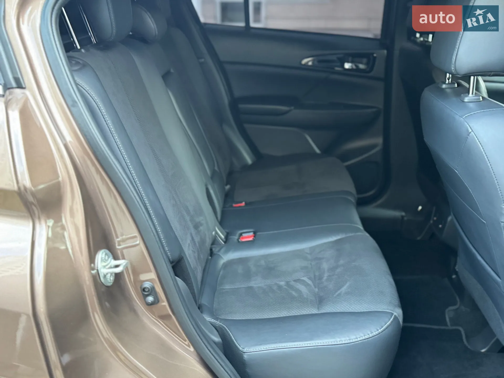 2021 Mitsubishi Eclipse Cross - мініатюра 27