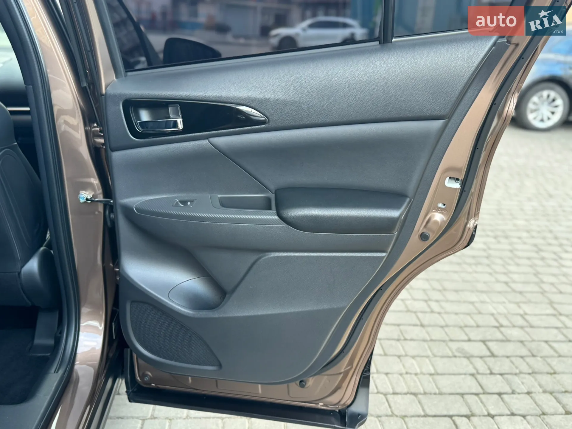 2021 Mitsubishi Eclipse Cross - мініатюра 29