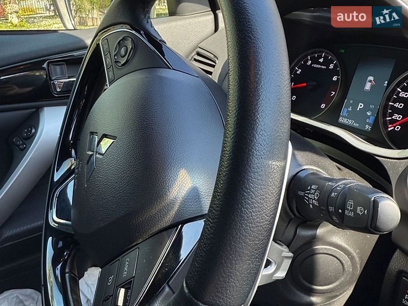 Позашляховик / Кросовер Mitsubishi Eclipse Cross 2022 в Чернівцях