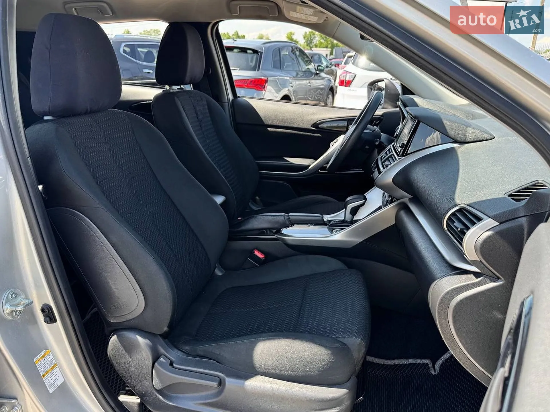 2018 Mitsubishi Eclipse Cross - мініатюра 22