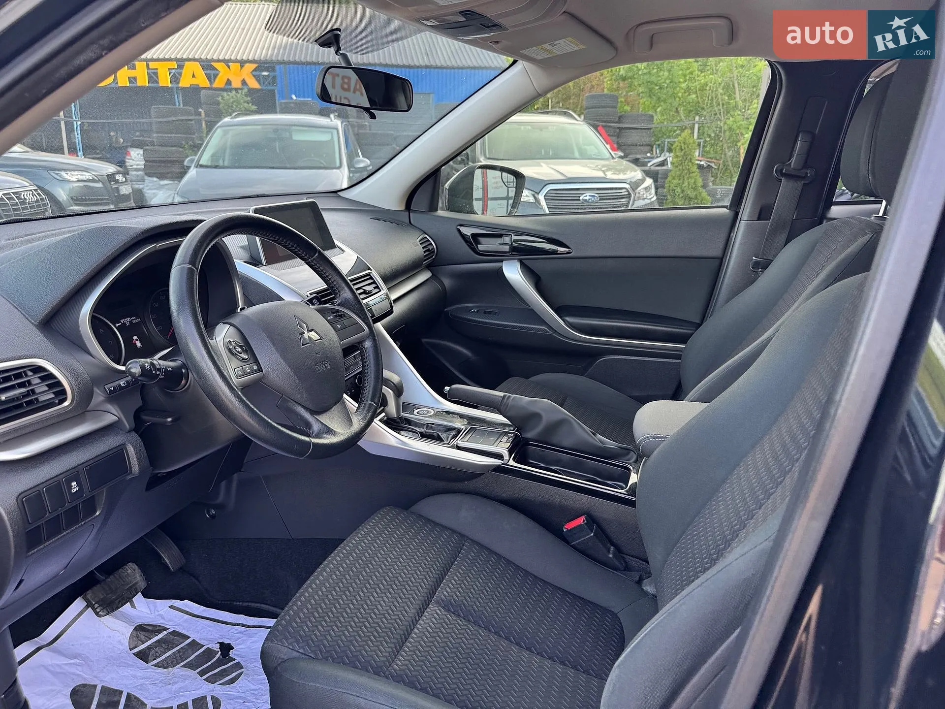 2018 Mitsubishi Eclipse Cross - мініатюра 15