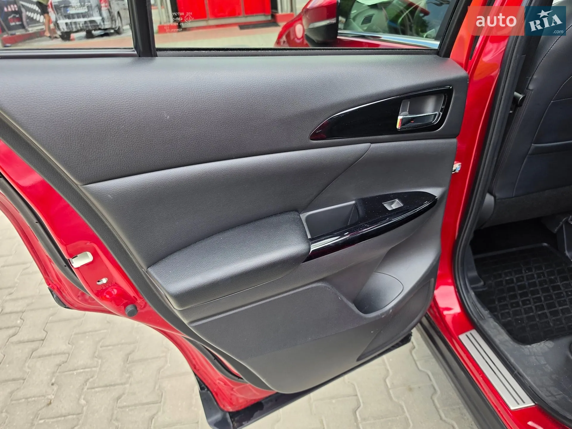 2018 Mitsubishi Eclipse Cross - мініатюра 29