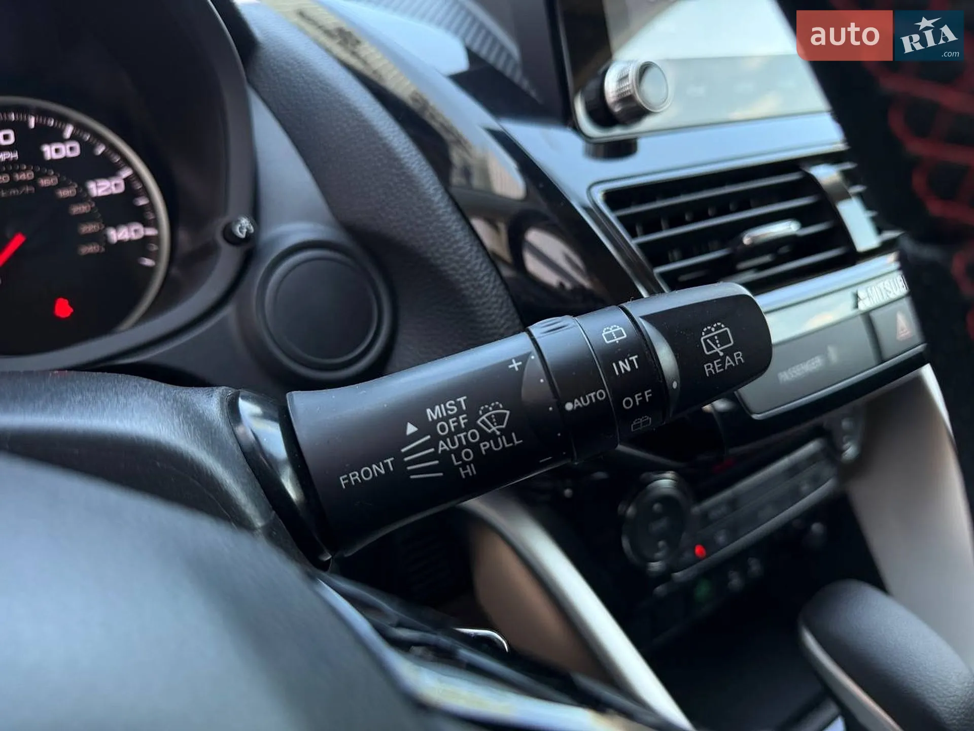 2022 Mitsubishi Eclipse Cross - мініатюра 17
