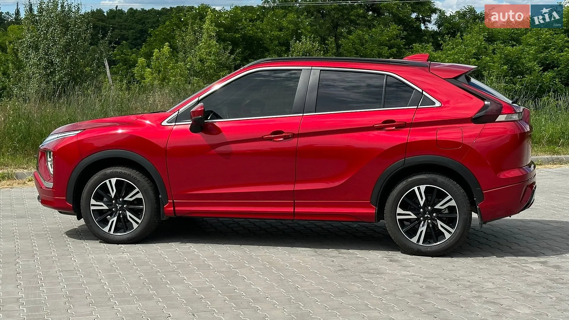 2021 Mitsubishi Eclipse Cross - мініатюра 8
