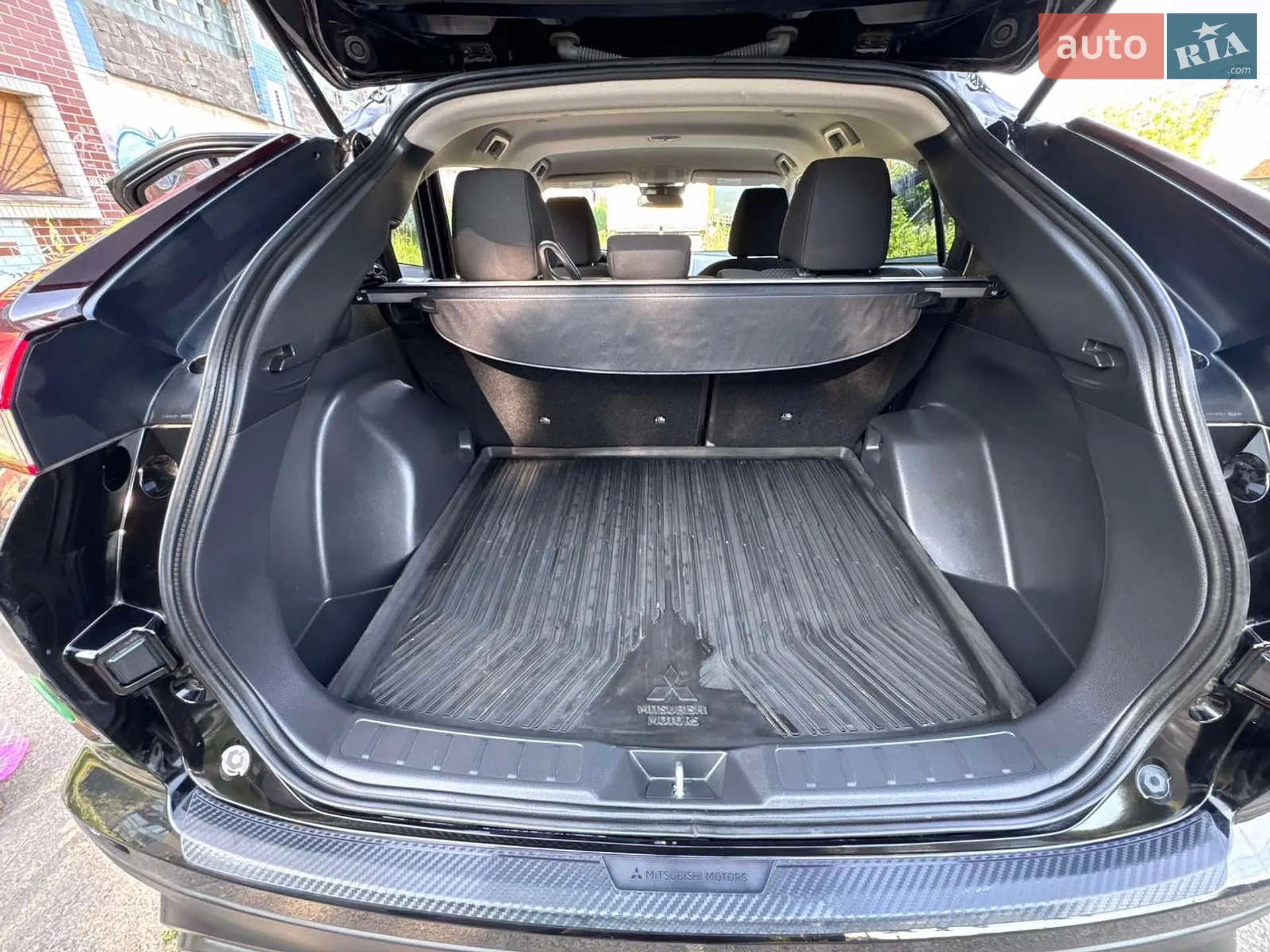 2022 Mitsubishi Eclipse Cross - мініатюра 16